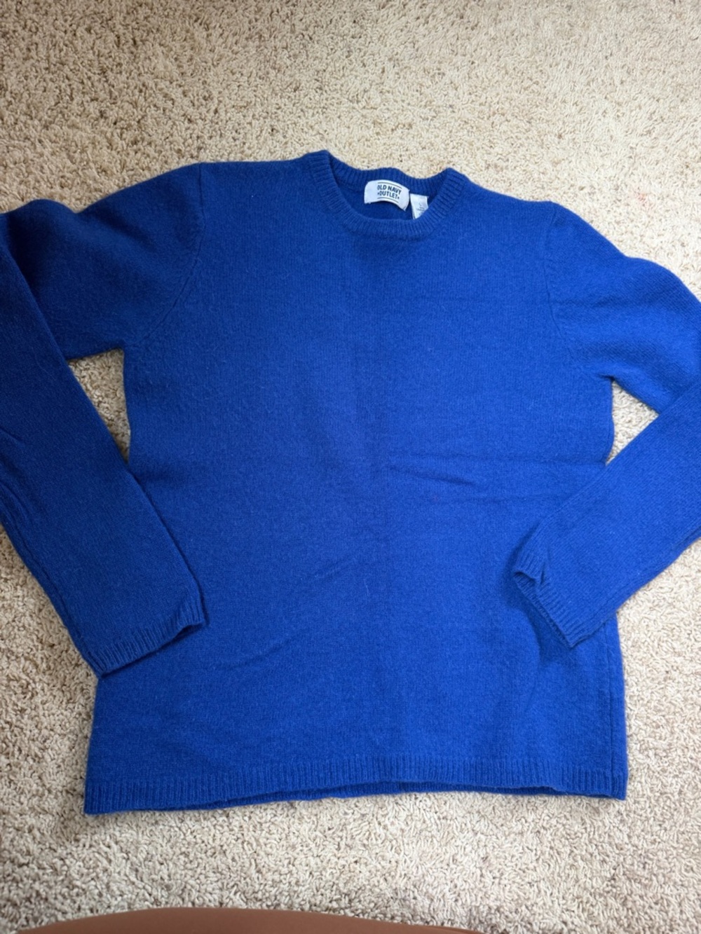 100% lambs wool sweater